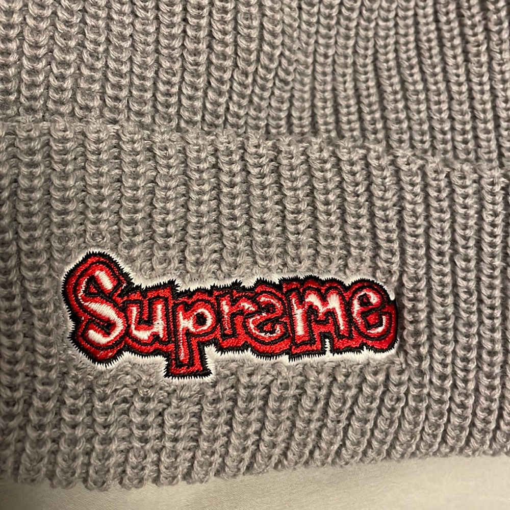 Authentic Supreme bogo box logo beanie - Picture 2 of 4